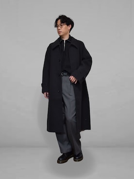 「EMMA CLOTHES（エマクローズ）のアイテム（ステンカラーコート）」を使った、xo.takahiroさん（メンズ・174cm）の冬コーディネート