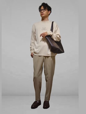 「LAKOLE（ラコレ）のアイテム（Tシャツ/カットソー）」を使った、xo.takahiroさん（メンズ・174cm）の秋コーディネート