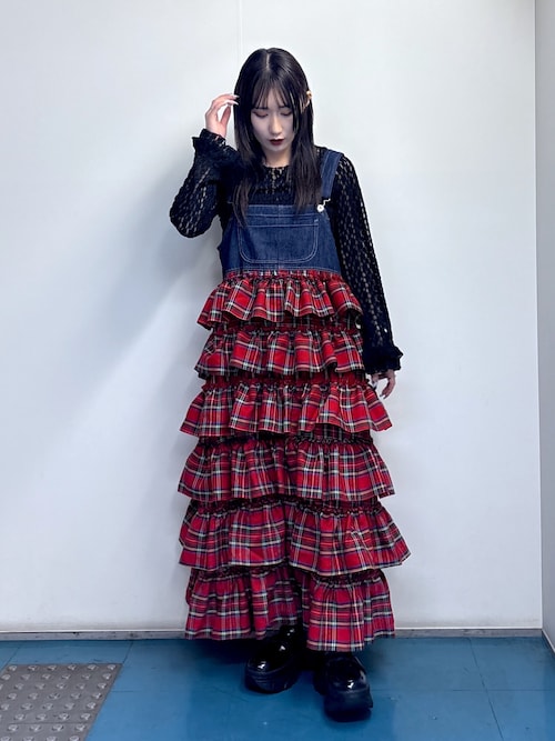 wcloset 本社スタッフみうさんのジャンパースカートを使った 