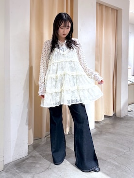 「w closet（ダブルクローゼット）の【新色ドット柄が登場！】【季節問わず使える】立体レースミニキャミワンピース（ワンピース、ホワイト系）」を使った、みうさん（レディース・152cm）の春コーディネート