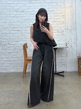 「w closet（ダブルクローゼット）のフリンジバギーデニムパンツ（デニムパンツ、ブラック系）」を使った、みうさん（レディース・152cm）の春コーディネート