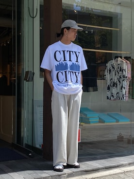 「アイテム（スウェットパンツ、シルバー系）」を使った、Taiyo Maruyamaさん（メンズ・187cm）の夏コーディネート