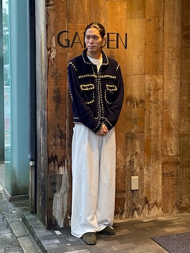 「アイテム（スウェットパンツ、シルバー系）」を使った、Taiyo Maruyamaさん（メンズ・187cm）の秋コーディネート