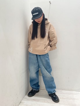 「エクストララージ」｜「アイテム（キャップ）」を使った、理子さん（レディース・152cm）の冬コーディネート