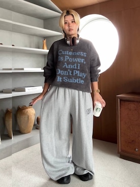 「アイテム（スウェットパンツ）」を使った、shibaoutfitsさん（レディース・154cm・20代）の秋コーディネート