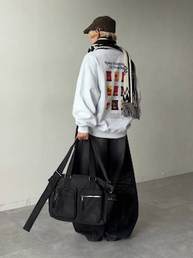 「アイテム（マフラー）」を使った、shibaoutfitsさん（レディース・154cm・20代）の秋コーディネート