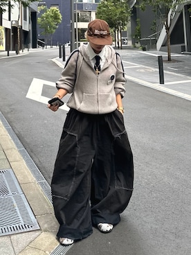 「アイテム（トップス）」を使った、shibaoutfitsさん（レディース・154cm）の秋コーディネート
