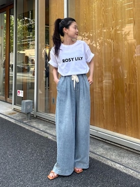 「CIAOPANIC TYPY（チャオパニックティピー）の【低身長・高身長対応/サイズ展開あり】スタイルアップ柔らかワイドイージーパンツ/デニム/スラックス（デニムパンツ、ブルー系）」を使った、yunaさん（レディース・153cm）の春コーディネート