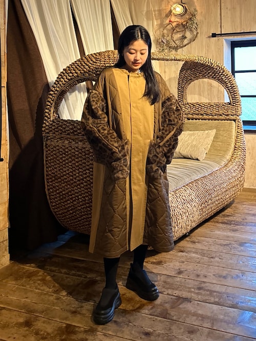 セール】etsintaファー切替ノーカラーキルティングコート