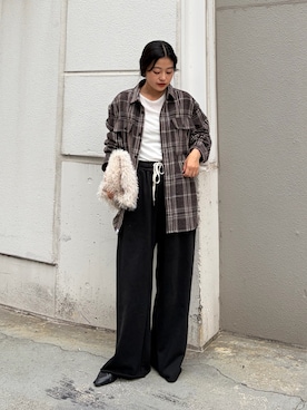 「アイテム（スウェットパンツ）」を使った、yunaさん（レディース・153cm）の秋コーディネート