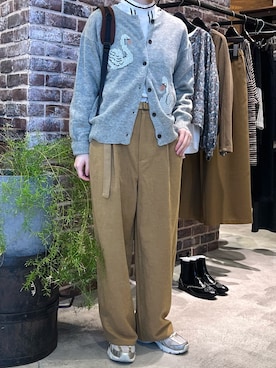 「アイテム（バックパック/リュック、ブラウン系）」を使った、kameda.さん（レディース・159cm）の秋コーディネート