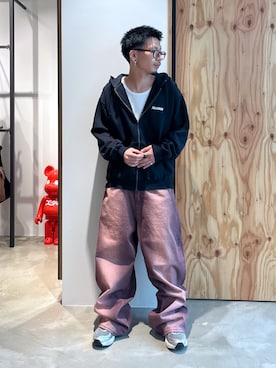 「アイテム（デニムパンツ、レッド系）」を使った、ぺいさん（メンズ・168cm）の秋コーディネート