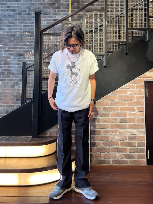 ミッキーマウス / LOVELESS限定プリントTシャツ(バックスタイル