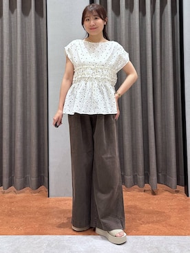 「LOWRYS FARM（ローリーズファーム）のカンドウフィットＫｎｉｔサンダル 637889（サンダル、ホワイト系）」を使った、mimuさん（レディース・154cm）の夏コーディネート