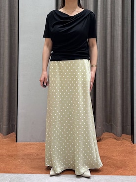 「LOWRYS FARM（ローリーズファーム）のストレッチサテンスカート　 290120（スカート、ベージュ系）」を使った、mimuさん（レディース・154cm）の春コーディネート