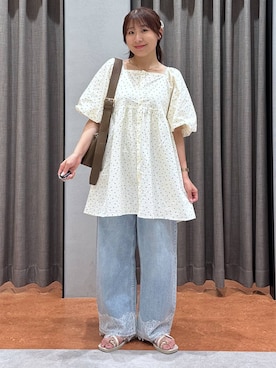 「LOWRYS FARM（ローリーズファーム）のレースデニム　601055（デニムパンツ、ブルー系）」を使った、mimuさん（レディース・154cm）の夏コーディネート