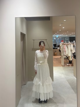 「lilium by lily（リリウムバイリリー）の〈WEB限定カラー/BEI〉【lilium by lily】レイヤードシアートップス（Tシャツ/カットソー、ホワイト系）」を使った、airiさん（レディース・160cm）の秋コーディネート