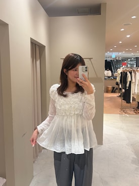 「lilium by lily（リリウムバイリリー）の〈WEB限定カラー/BEI〉【lilium by lily】レイヤードシアートップス（Tシャツ/カットソー、ホワイト系）」を使った、airiさん（レディース・160cm）の秋コーディネート