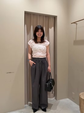 「mystic（ミスティック）の《新色RED》ふわふわシャーリングTシャツ（Tシャツ/カットソー、ピンク系）」を使った、airiさん（レディース・160cm）の夏コーディネート