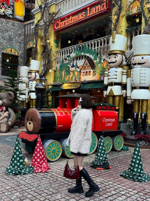 セール】【WEB・限定店舗】フェイクファーコート（ダウンジャケット