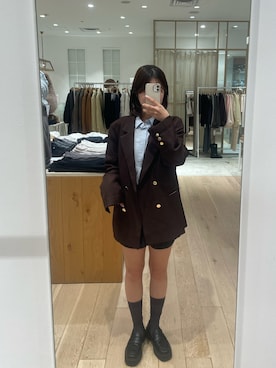 「アイテム（レッグウェア）」を使った、uchida airiさん（レディース・160cm）の秋コーディネート