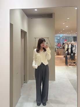 「mystic（ミスティック）の【新色IVO・GRY/3サイズ展開◎】ラインストーンWベルトパンツ（スラックス、グレー系）」を使った、airiさん（レディース・160cm）の秋コーディネート
