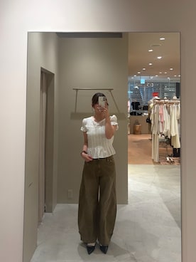 「mystic（ミスティック）の【新色NVY・BRN・BLU2/3サイズ展開】バレルBIGデニム（デニムパンツ）」を使った、airiさん（レディース・160cm）の秋コーディネート