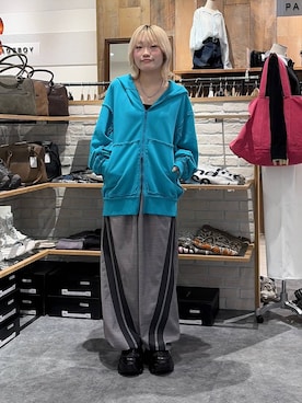 「PAGEBOY（ページボーイ）のプラットチャンキースニーカー（スニーカー、ブラック系）」を使った、nya2kichanさん（レディース・158cm）の春コーディネート