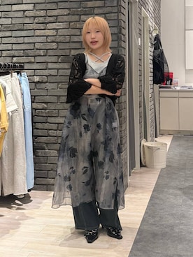 「PAGEBOY（ページボーイ）の＜まるでデニム見え！/紫外線カット/接触冷感/ストレッチ＞マルデニメガレッグパンツ（デニムパンツ、グリーン系）」を使った、nya2kichanさん（レディース・158cm）の夏コーディネート
