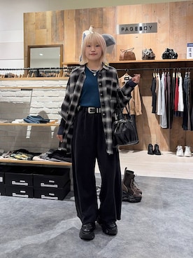 「PAGEBOY（ページボーイ）のサイドタックルーズウラケパンツ/イージーパンツ【4color・2size】（スウェットパンツ）」を使った、nya2kichanさん（レディース・158cm）の秋コーディネート