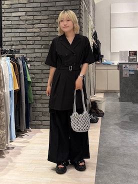 「PAGEBOY（ページボーイ）の【Casselini】メタリックショルダーバッグ（ショルダーバッグ、シルバー系）」を使った、nya2kichanさん（レディース・158cm）の夏コーディネート