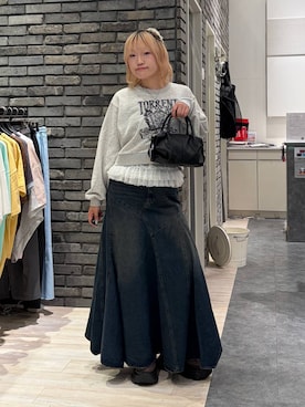 「PAGEBOY（ページボーイ）のアイテム（デニムスカート）」を使った、nya2kichanさん（レディース・158cm）の秋コーディネート