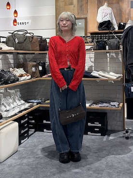 「PAGEBOY（ページボーイ）のプラットチャンキースニーカー（スニーカー、ブラック系）」を使った、nya2kichanさん（レディース・158cm）の春コーディネート