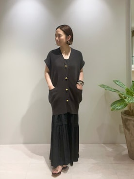 「LOUNGEDRESS（ラウンジドレス）のツイストボタンフレンチニットカーデ（カーディガン/ボレロ、ブラウン系）」を使った、kuuusanさん（レディース・157cm）の夏コーディネート