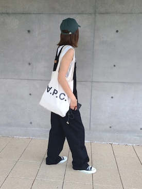 Laulea staffさんのコーディネート