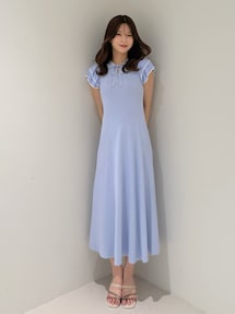 ポロ衿ラッフルニットワンピース｜マーキュリーデュオ（MERCURYDUO