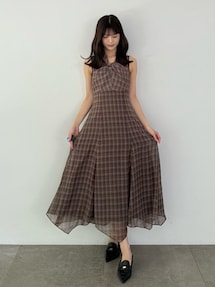 ツイストネックワンピース｜マーキュリーデュオ（MERCURYDUO