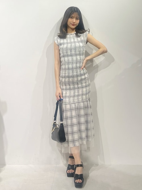 MERCURYDUO シアーチェックシャーリングマーメイドワンピース ブラック シアーチェックシャーリングマーメイドワンピース[品番