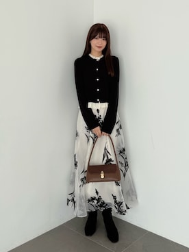 「MERCURYDUO（マーキュリーデュオ）のフリルカラーカーディガン（カーディガン/ボレロ、ブラック系）」を使った、mihoさん（レディース・163cm）の秋コーディネート