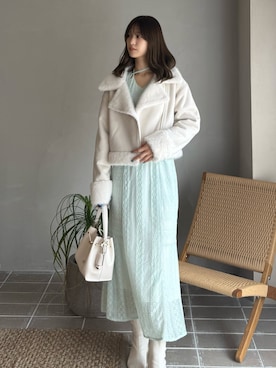 「アイテム（ムートンコート）」を使った、mihoさん（レディース・163cm）の秋コーディネート