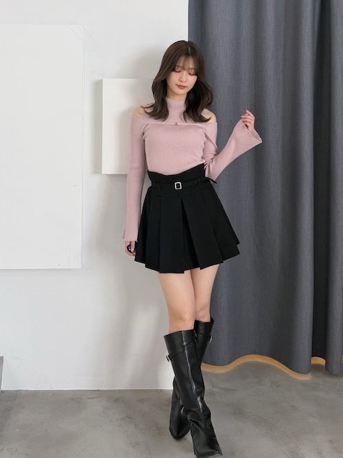 ベルテッドロングブーツ