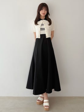 「MERCURYDUO（マーキュリーデュオ）のクリアベルトウェッジサンダル（サンダル、ホワイト系）」を使った、mihoさん（レディース・163cm）の夏コーディネート