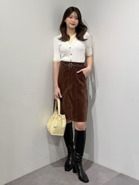 「MERCURYDUO（マーキュリーデュオ）のバイカラーフェイクレイヤードニット（ニット/セーター、ホワイト系）」を使った、mihoさん（レディース・163cm）の春コーディネート