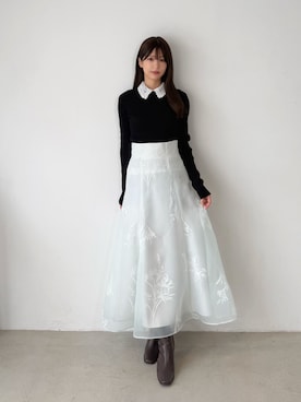 「MERCURYDUO（マーキュリーデュオ）のレース襟パワショルリブニット（ニット/セーター、ブラック系）」を使った、mihoさん（レディース・163cm）の秋コーディネート