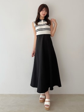 「MERCURYDUO（マーキュリーデュオ）のクリアベルトウェッジサンダル（サンダル、ホワイト系）」を使った、mihoさん（レディース・163cm）の夏コーディネート