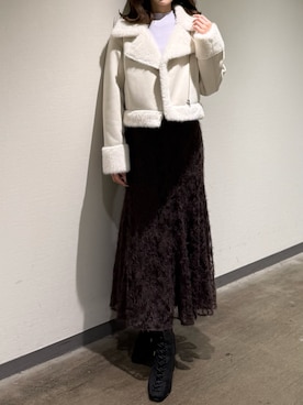 「アイテム（ムートンコート）」を使った、mihoさん（レディース・163cm）の秋コーディネート