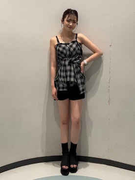 飯嶋菜奈さんのコーディネート