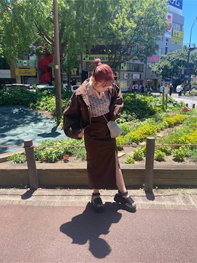 「MURUA（ムルーア）のアイテム（テーラードジャケット）」を使った、飯嶋菜奈さん（レディース・153cm）の夏コーディネート