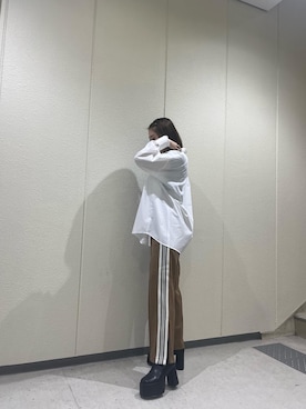 「ジャージーパンツ」｜「アイテム（ブーツ）」を使った、清水夢乃さん（レディース・166cm）の夏コーディネート
