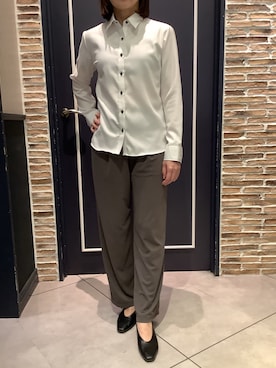 「アイテム（ビジネスシャツ）」を使った、BRICK HOUSE by Tokyo Shirts さいたま新都心コクーン店さん（レディース・164cm）の秋コーディネート